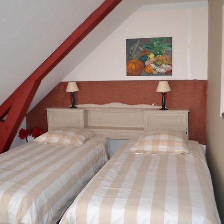 Gite Des Ecuries Derchigny Exterior foto